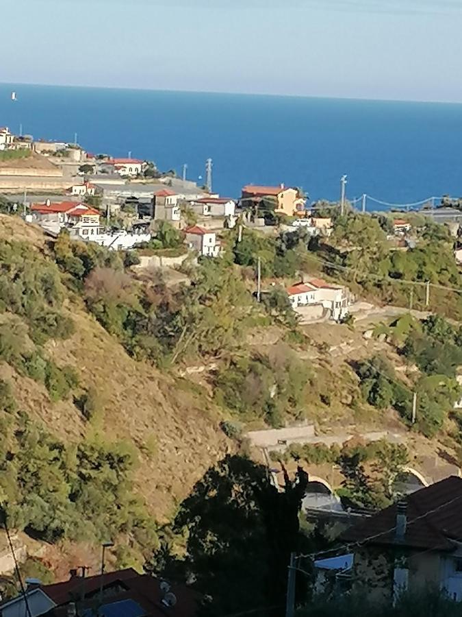 La Casa Di Trilly Otel Sanremo Dış mekan fotoğraf